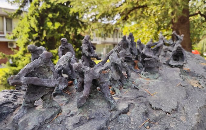 Spomenik mladinskim delovnim brigadam, kipar Zmago Posega, foto: Blaž Kosovel.  