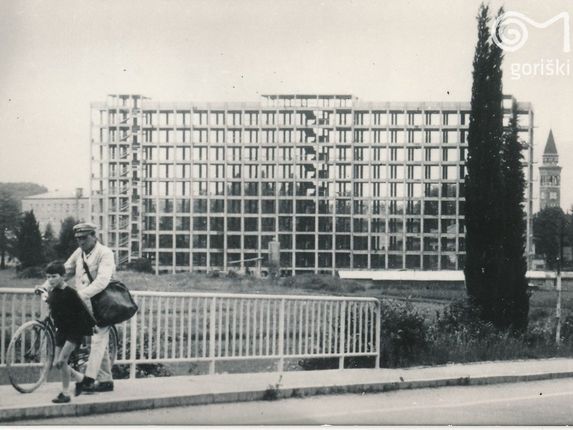 . Hospital under construction. &copy;From the collection of the Goriški muzej Kromberk - Nova Gorica (Goriška museum).