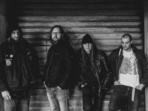 Foto: fb page skupine.  