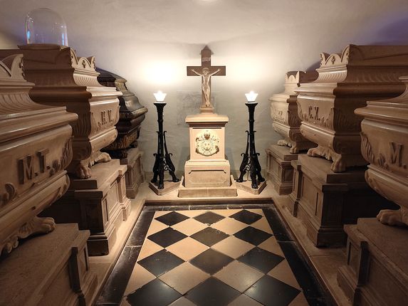 . The tomb of the last French Bourbon king Charles X. and his family members, also known as the Little Saint-Denis. &copy;Photo: Blaž Kosovel