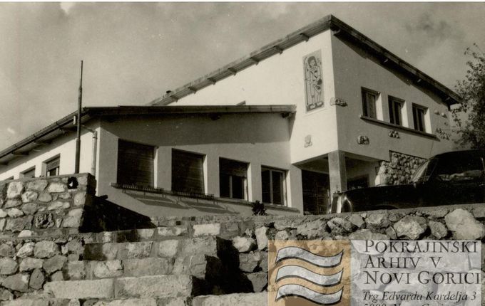 .  &copy;From the collection of Regional Archive in Nova Gorica - PANG 667 Zbirke razglednic krajev - Kekec
