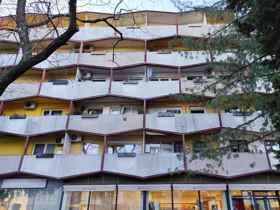 . Edificio residenziale «Alveare». &copy;Foto: Blaž Kosovel